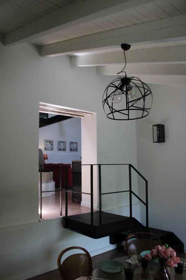 Apothiki House *