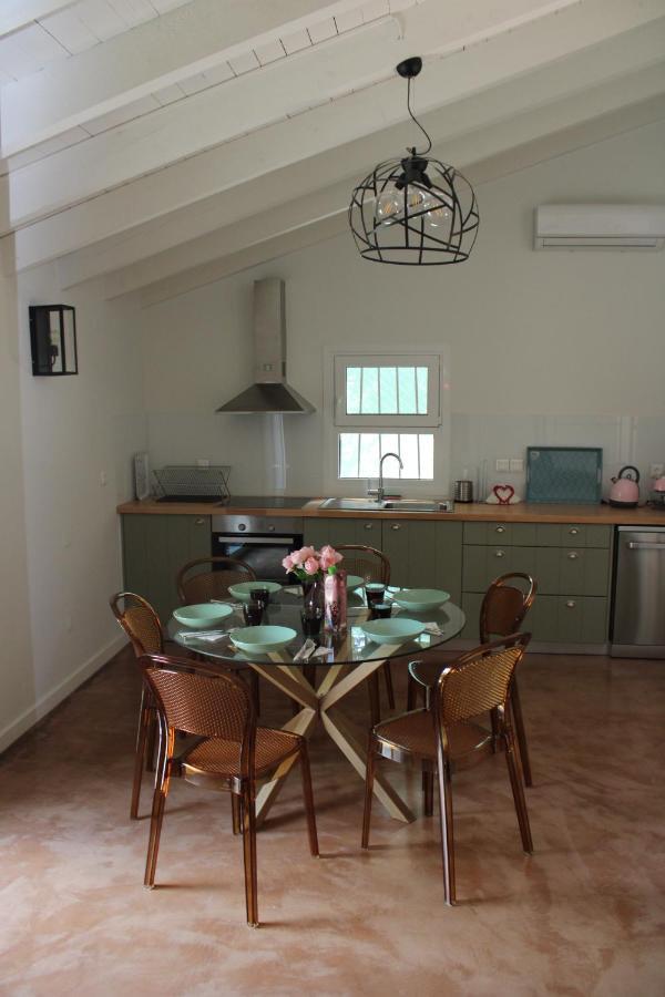 Holiday home Apothiki House Kato Korakiana