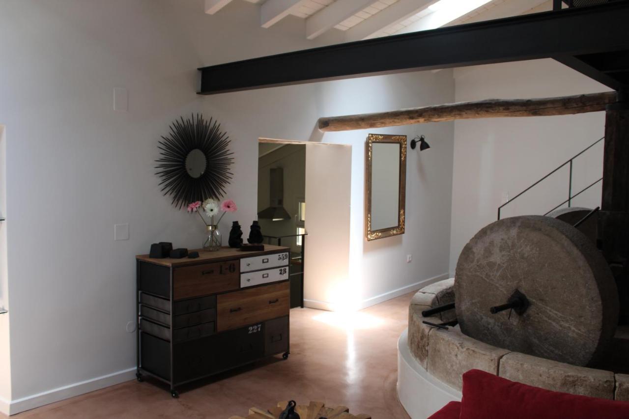 Apothiki House *